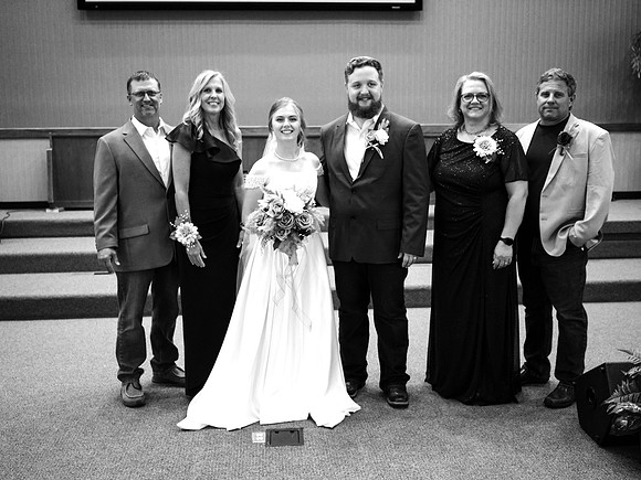 D_Post Ceremony Formals_0028