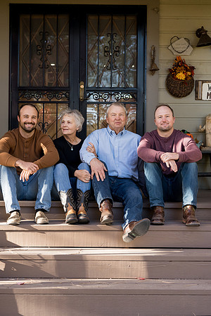 Dillavou Family 0201