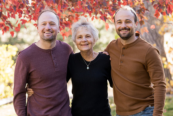 Dillavou Family 0225