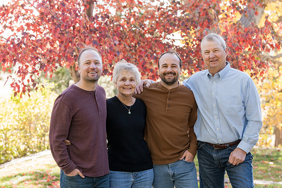 Dillavou Family 0235