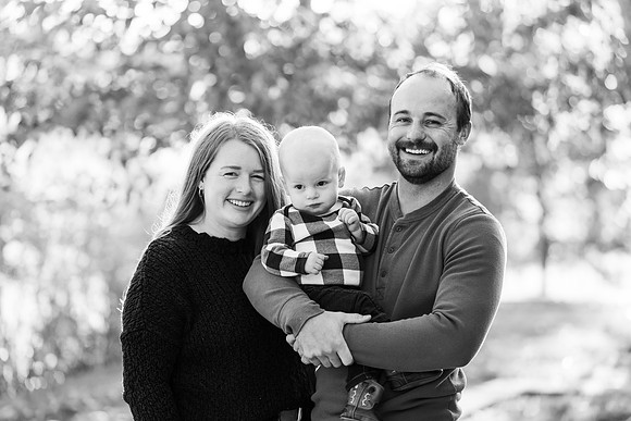 Dillavou Family B&W 0008