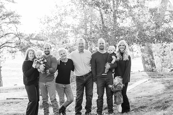 Dillavou Family B&W 0021