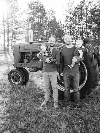 Dillavou Family B&W 0040