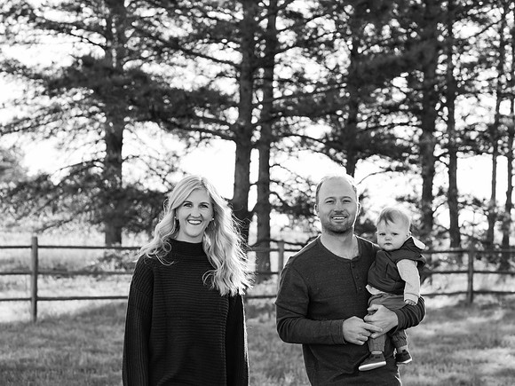 Dillavou Family B&W 0067