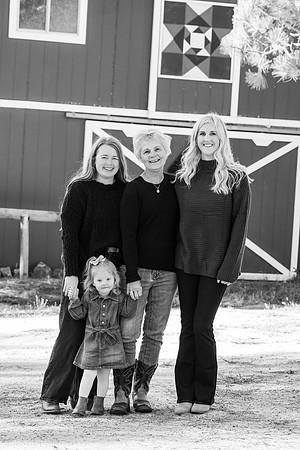 Dillavou Family B&W 0079
