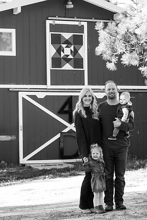 Dillavou Family B&W 0082