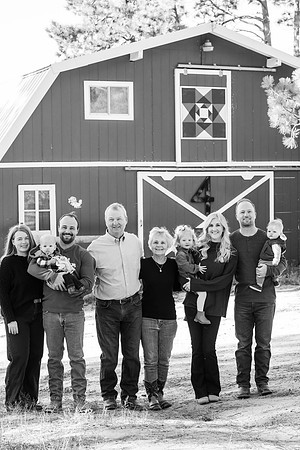 Dillavou Family B&W 0095