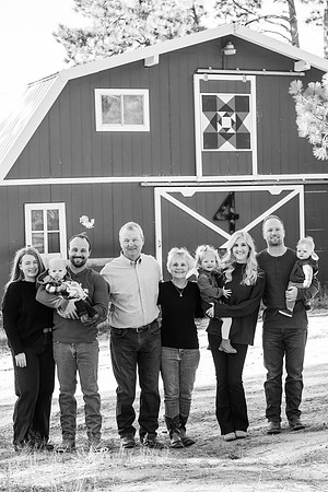 Dillavou Family B&W 0096