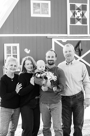 Dillavou Family B&W 0101