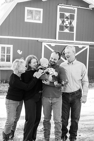 Dillavou Family B&W 0103