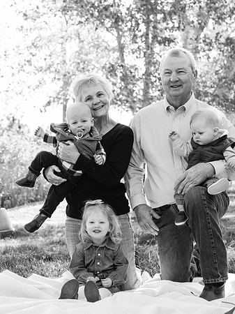 Dillavou Family B&W 0131