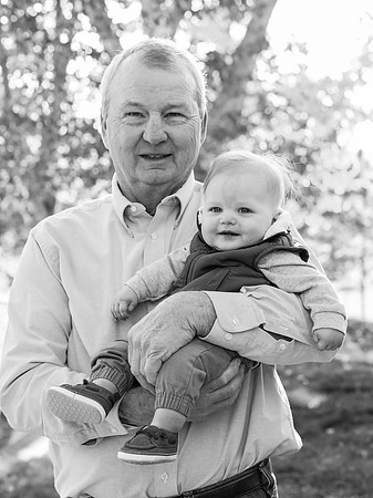 Dillavou Family B&W 0137
