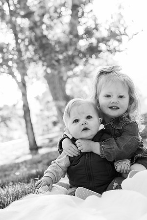 Dillavou Family B&W 0147