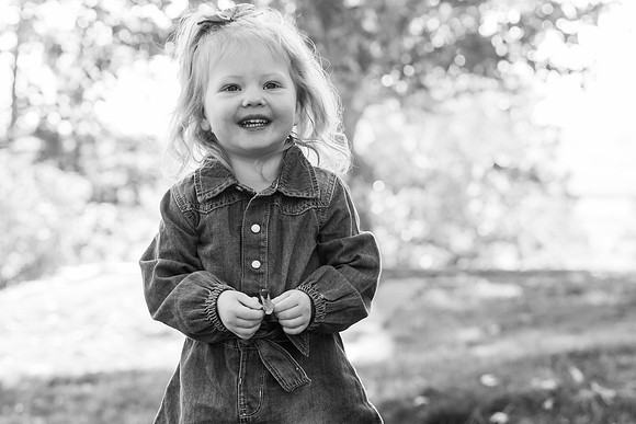 Dillavou Family B&W 0157