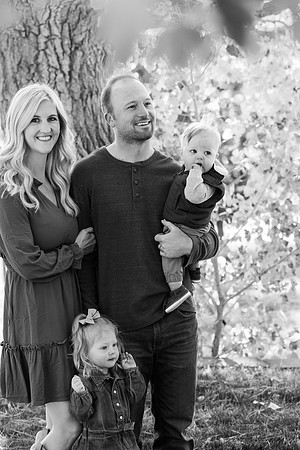Dillavou Family B&W 0159
