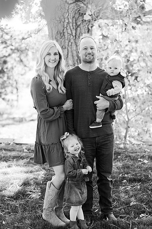 Dillavou Family B&W 0168