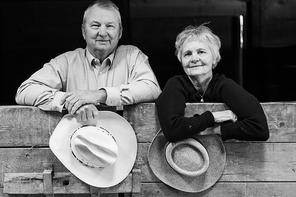 Dillavou Family B&W 0266