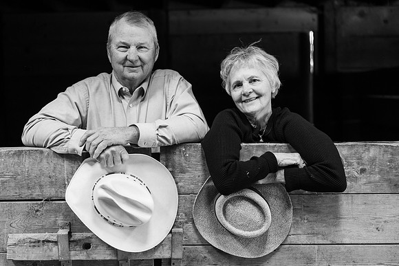 Dillavou Family B&W 0267