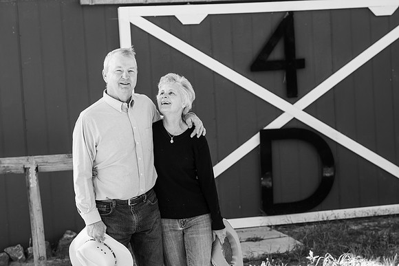 Dillavou Family B&W 0273