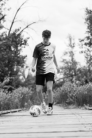 AJ Stein_B&W 044
