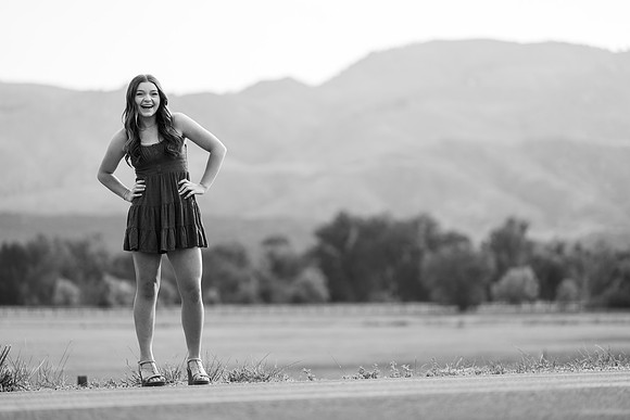 Annabelle B&W0005