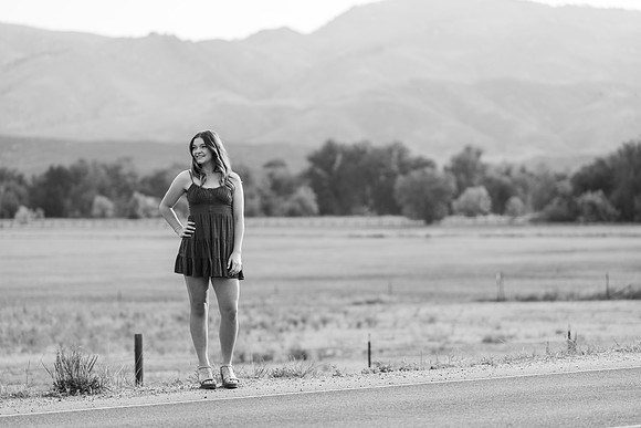 Annabelle B&W0002