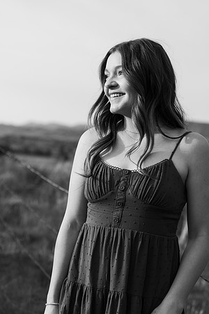 Annabelle B&W0014
