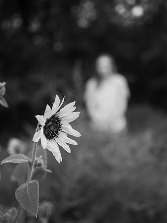 Sophia b&w 0065