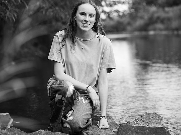 Sophia b&w 0073