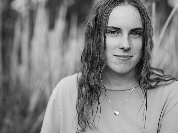 Sophia b&w 0086