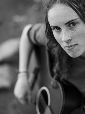 Sophia b&w 0092