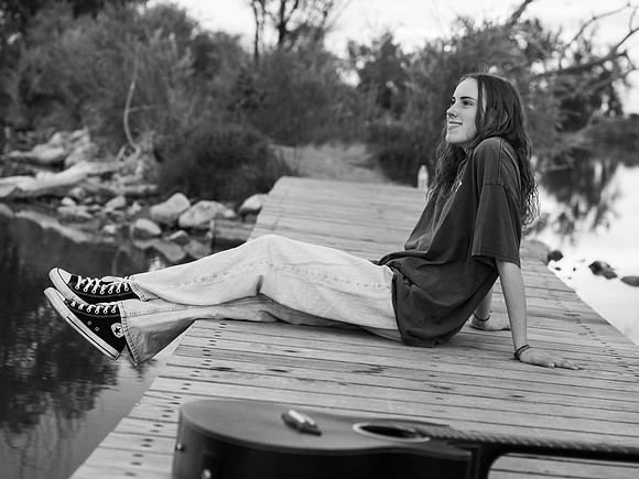 Sophia b&w 0115