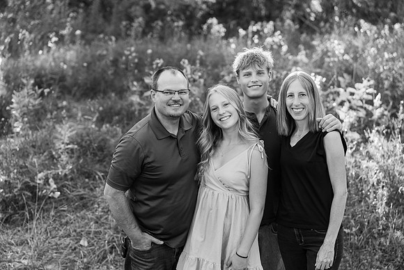 Jacobson Family b&w 0006