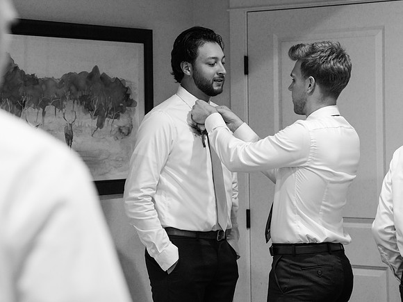 Cannon and Groomsmen getting ready_09.12.26_0079