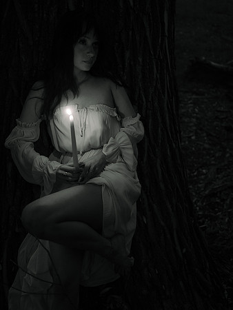 Emma b&w 0121