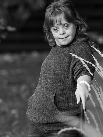 Sarah b&w024