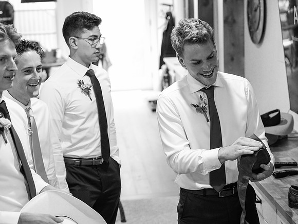 Cannon and Groomsmen getting ready_09.12.26_0102