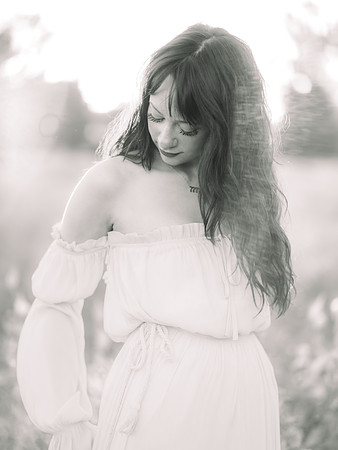 Emma b&w 0065