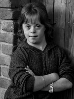 Sarah b&w008