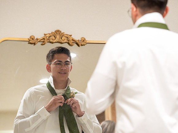 Cannon and Groomsmen getting ready_09.12.26_0024