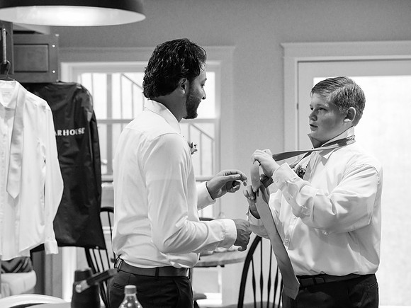 Cannon and Groomsmen getting ready_09.12.26_0031