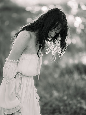 Emma b&w 0010