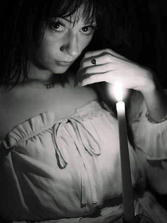 Emma b&w 0130