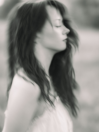 Emma b&w 0070