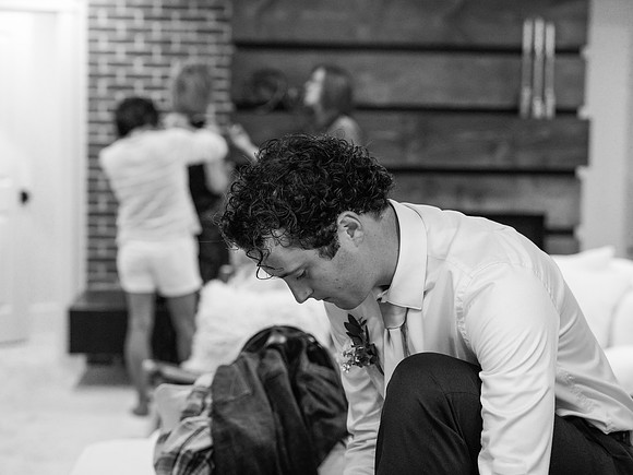 Cannon and Groomsmen getting ready_09.12.26_0045