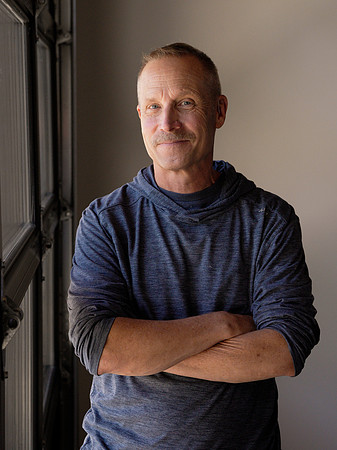 Cliff McCalister Head shots_09.04.26_016