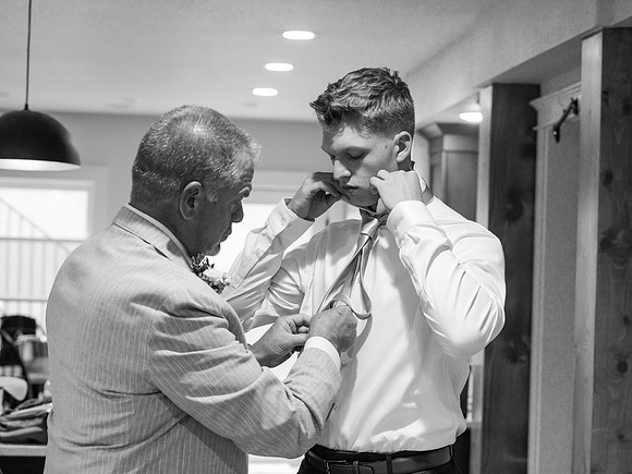 Cannon and Groomsmen getting ready_09.12.26_0072