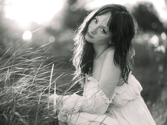 Emma b&w 0051