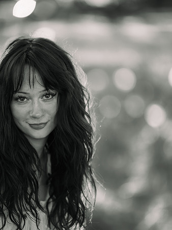 Emma b&w 0014