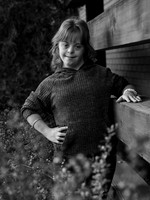 Sarah b&w017